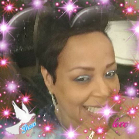 Meet your Posher, Sonia - Picture 1 of 1